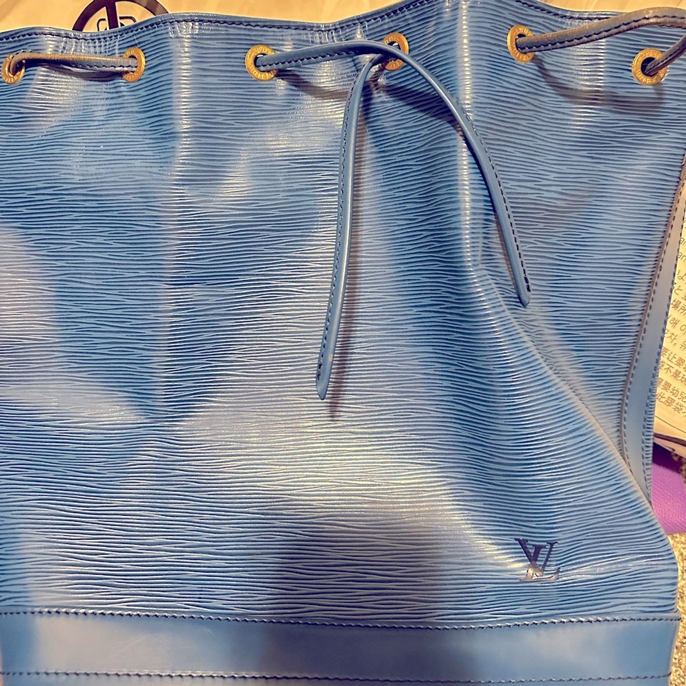 Louis Vuitton Noe GM Epi